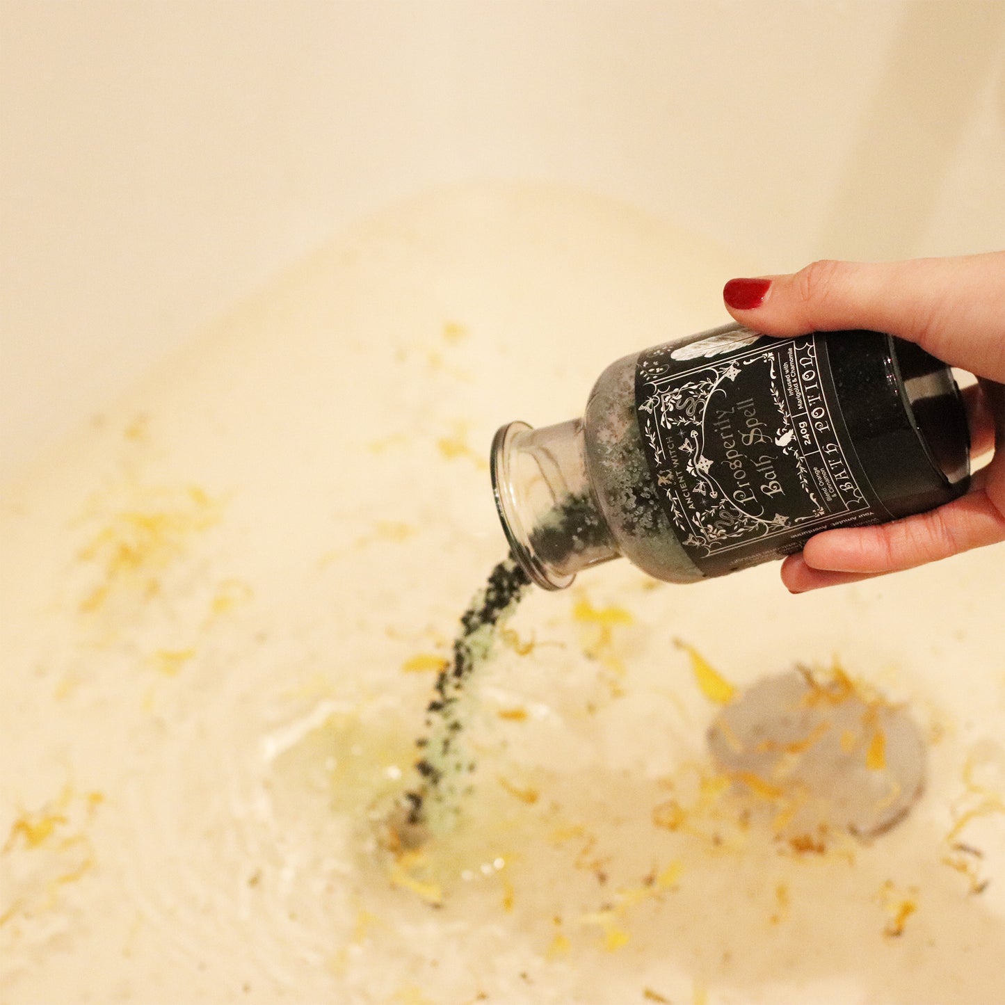 Ancient Witch Bath Potion & Aventurine Amulet: Prosperity