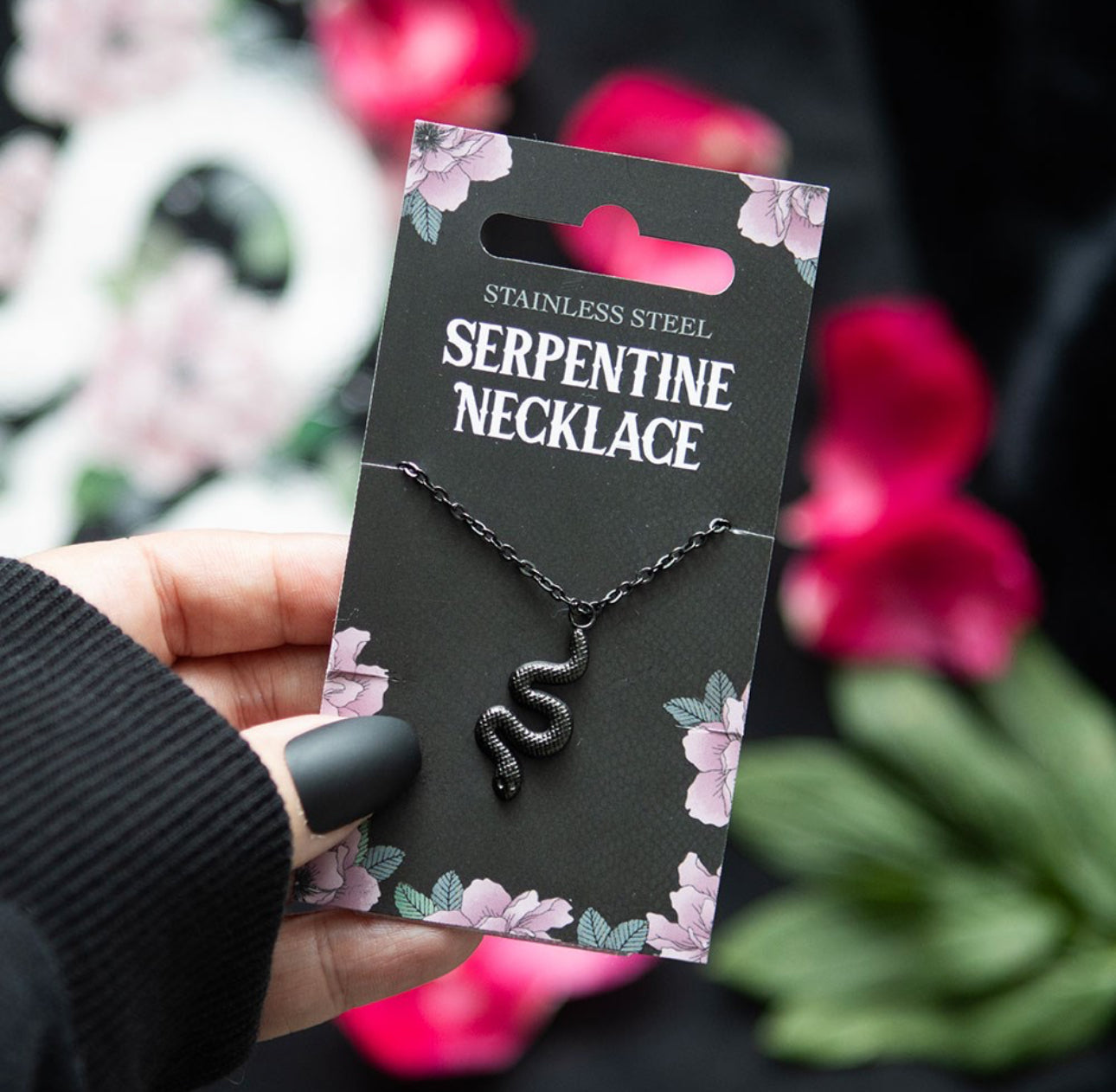 Serpentine Pendant Necklace