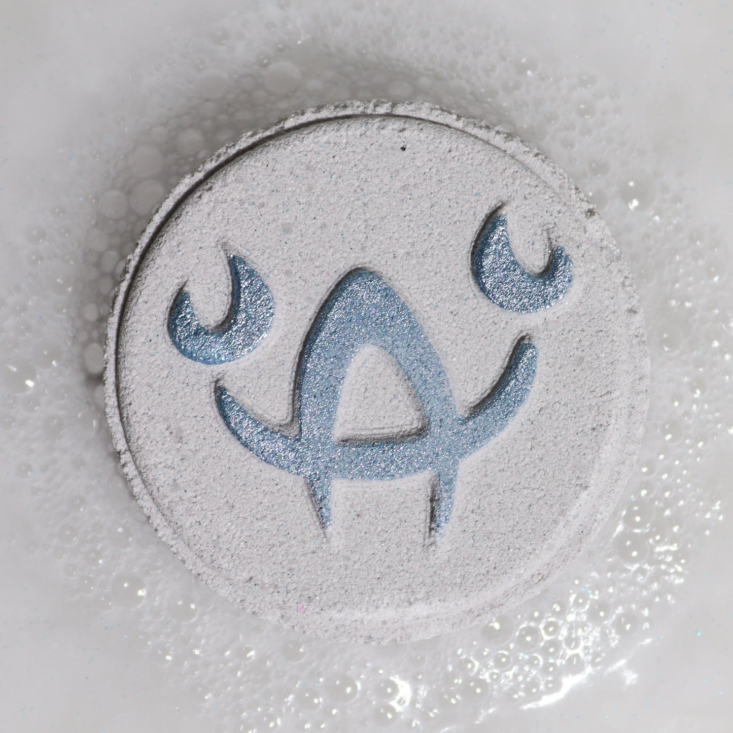 Box of Two Zodiac Bath Fizzers: Cancer