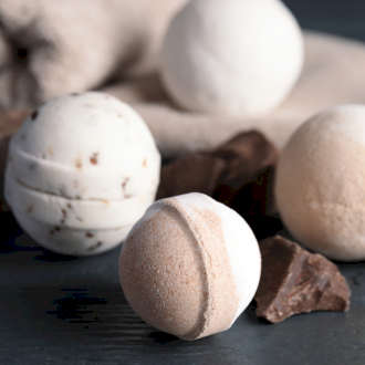 Shea Butter 180g Jumbo Bath Bombs